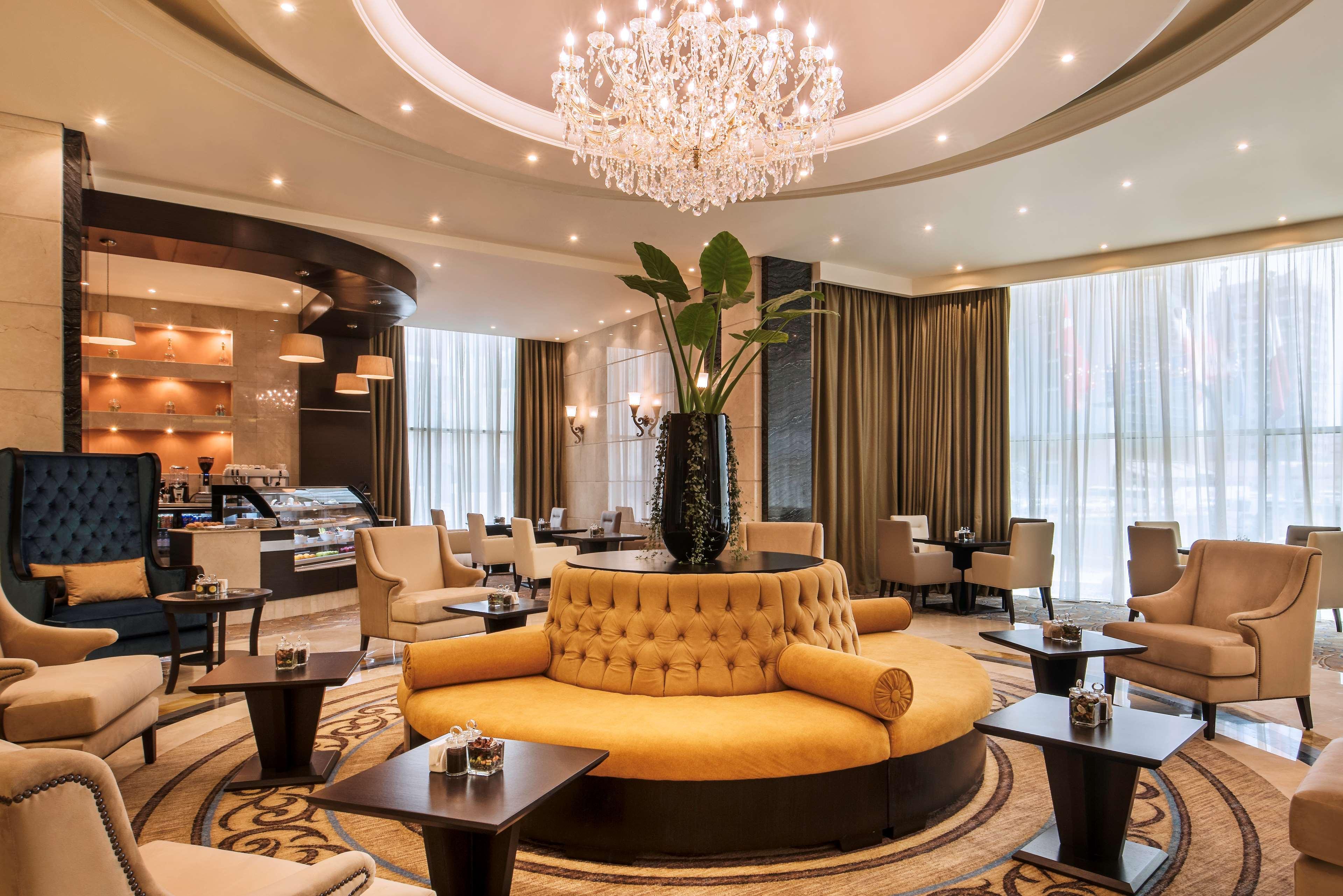 Golden Tulip Hotel