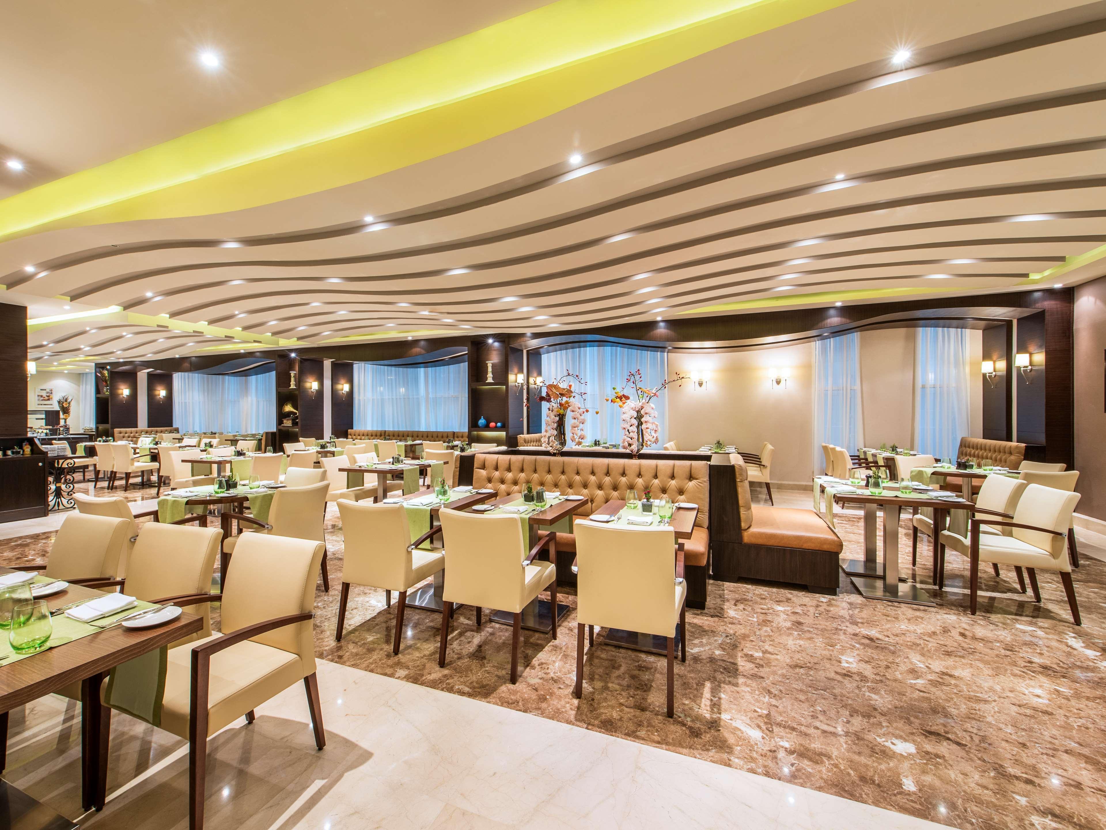 Golden Tulip 5*
