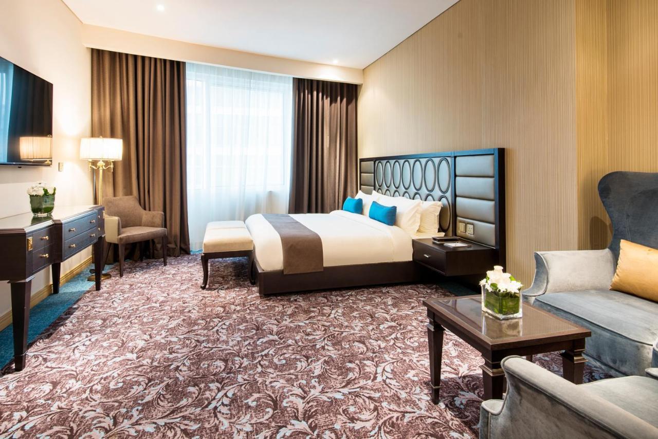 Golden Tulip Hotel